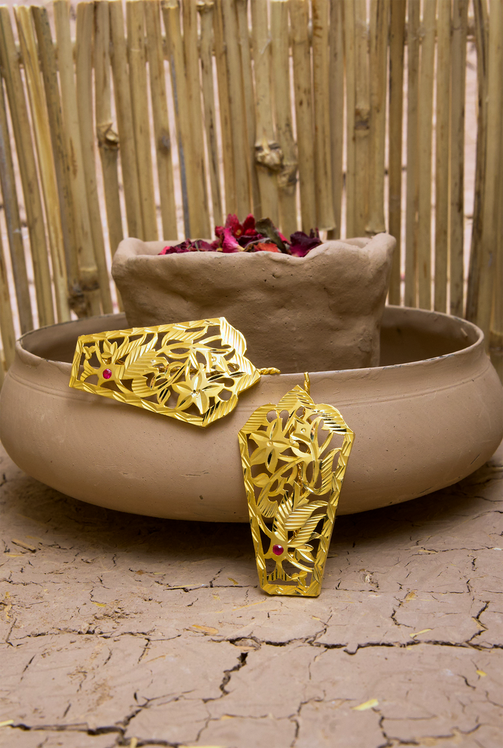 Chand Clips Handcrafted Gold Plated
