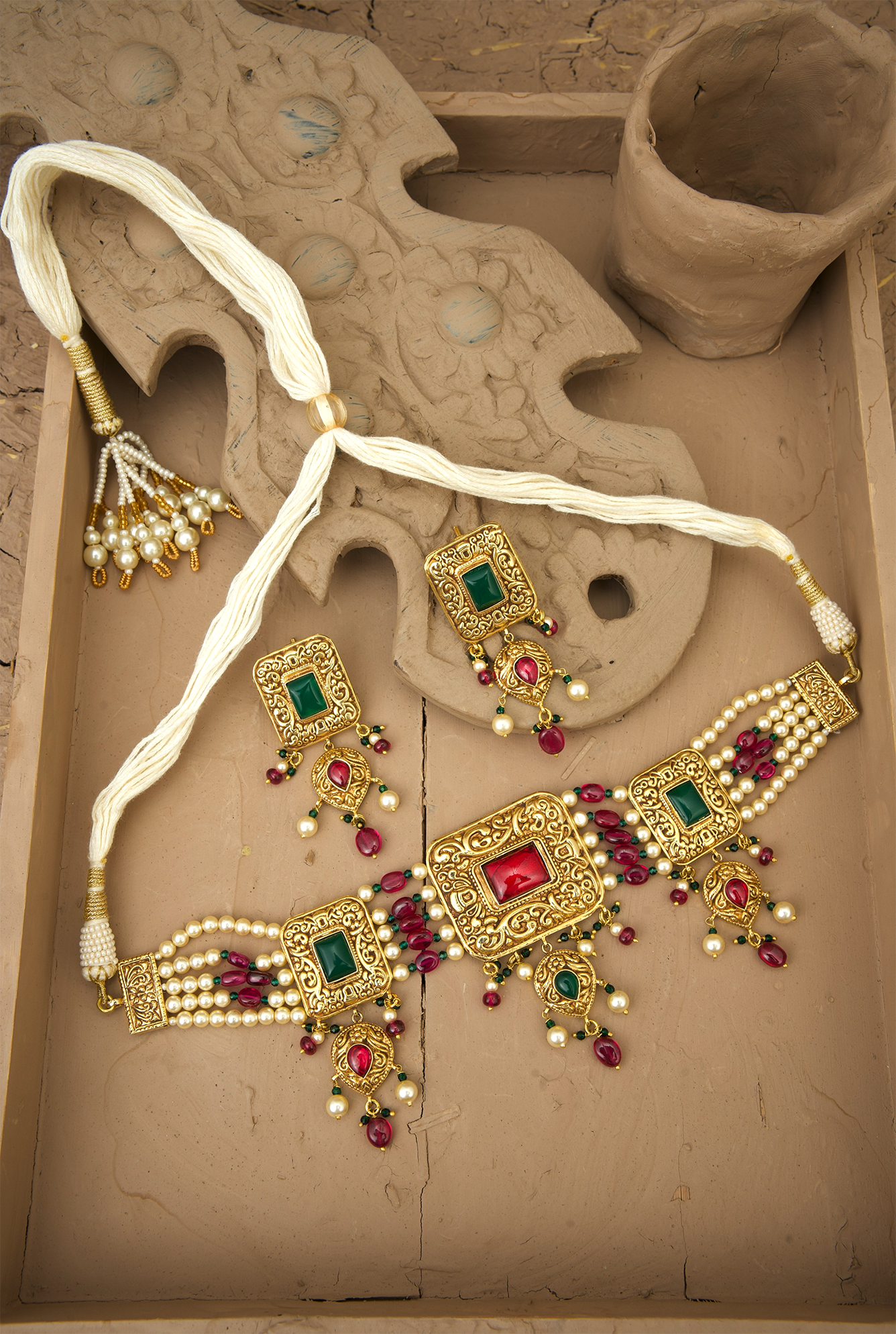Juhi choker Earing Handcrafted Gold Plated