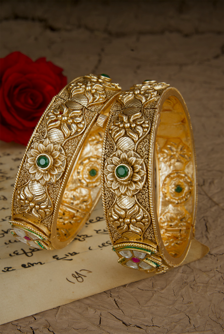 Bahaar openable gold plated bangle