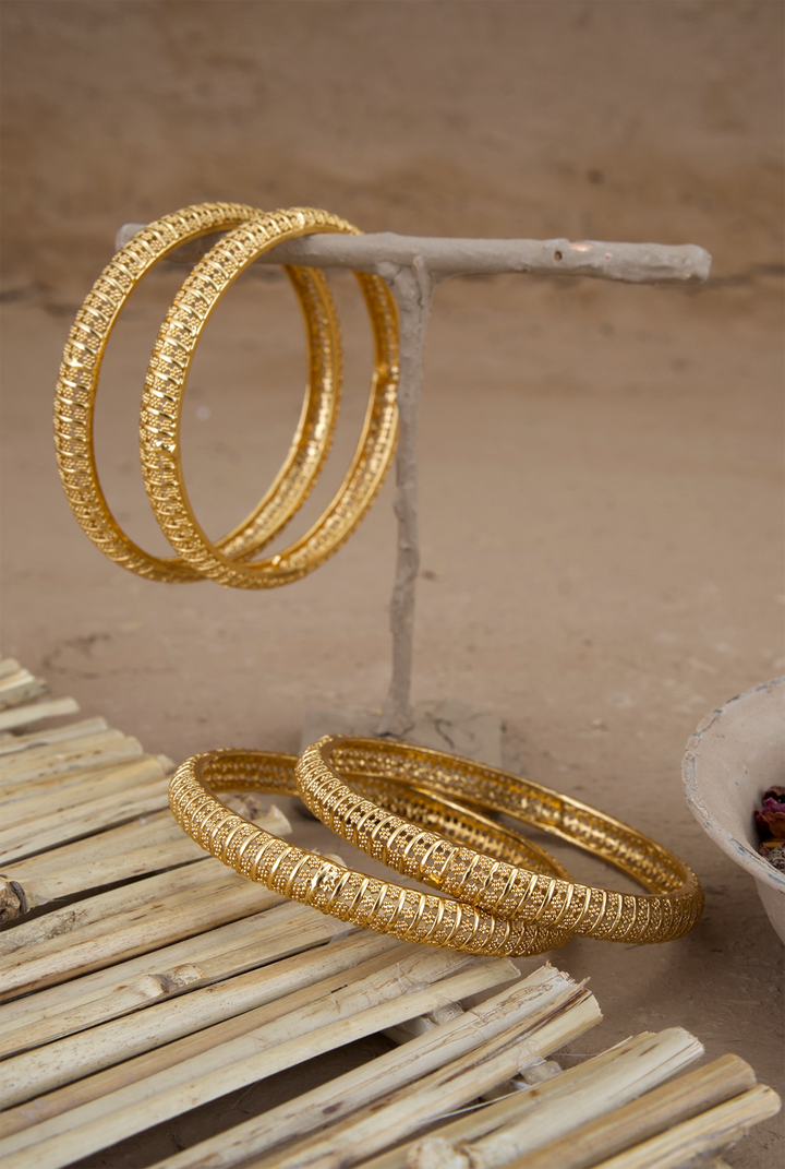 Riwaaz  Handcrafted Gold plated Bangle
