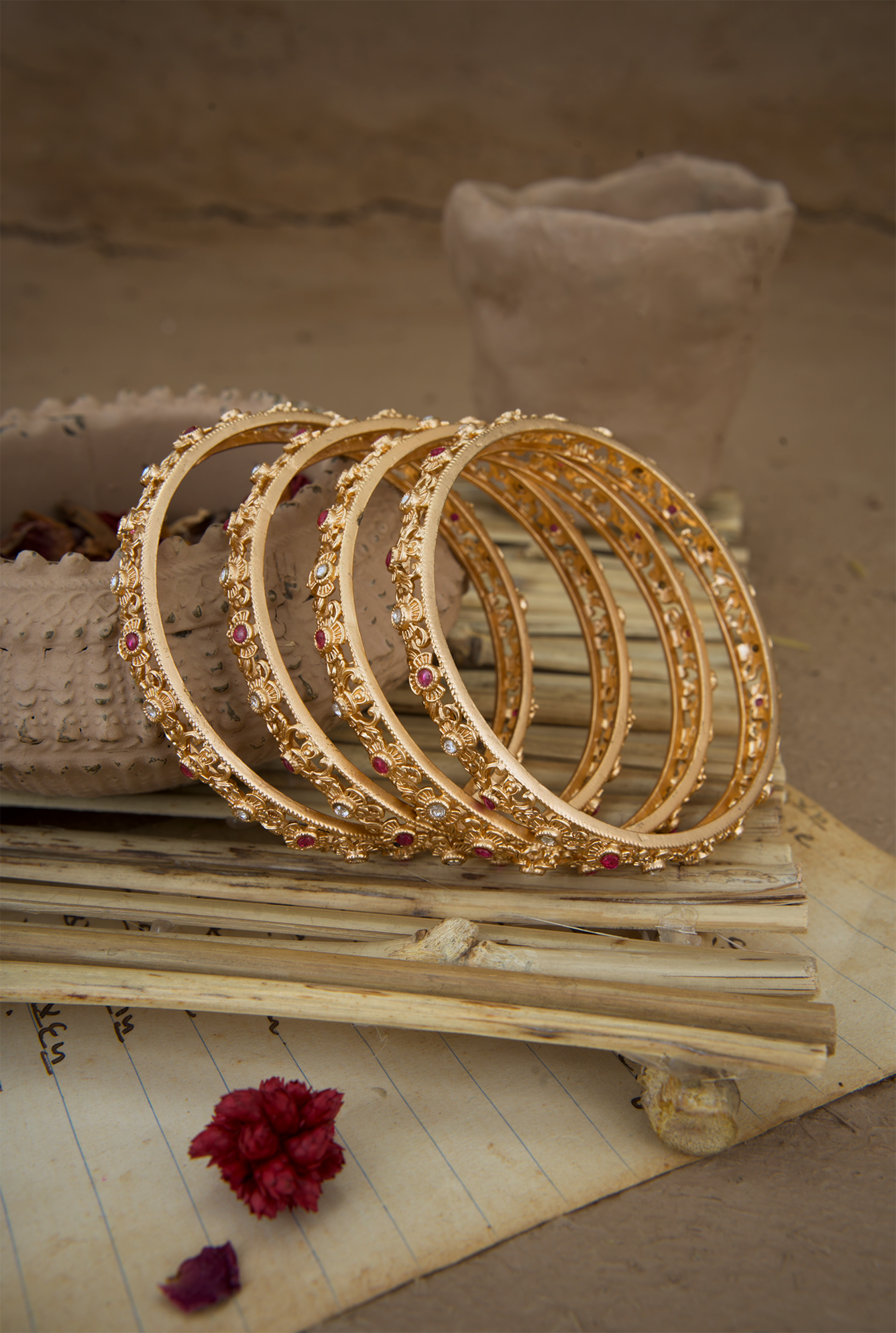 Ziya Triveni Handcrafted Gold plated Bangle