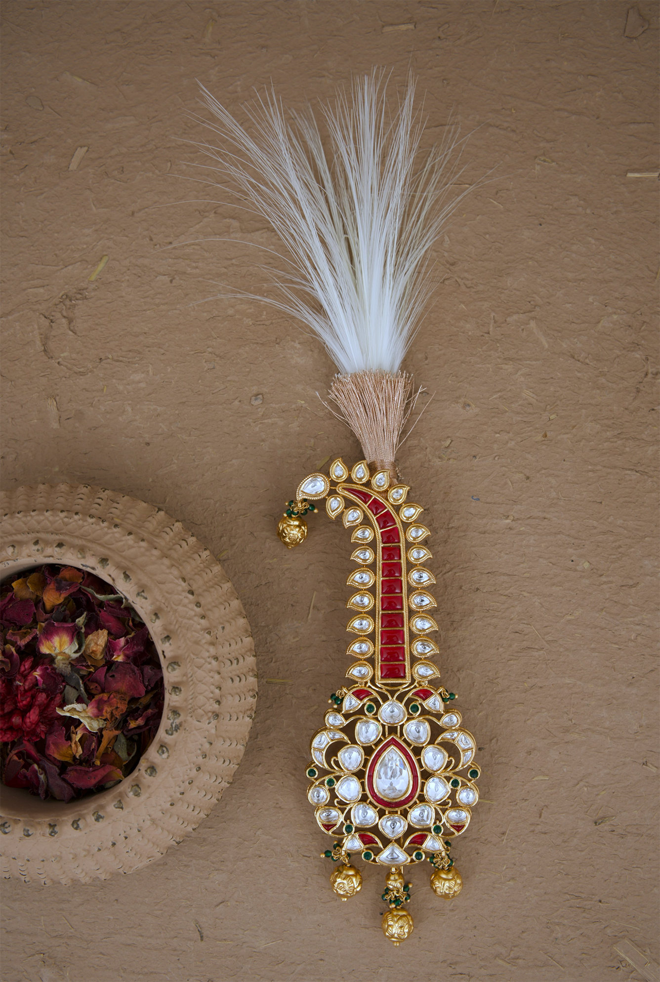 Abeer Kalgi Handcrafted Gold Plated