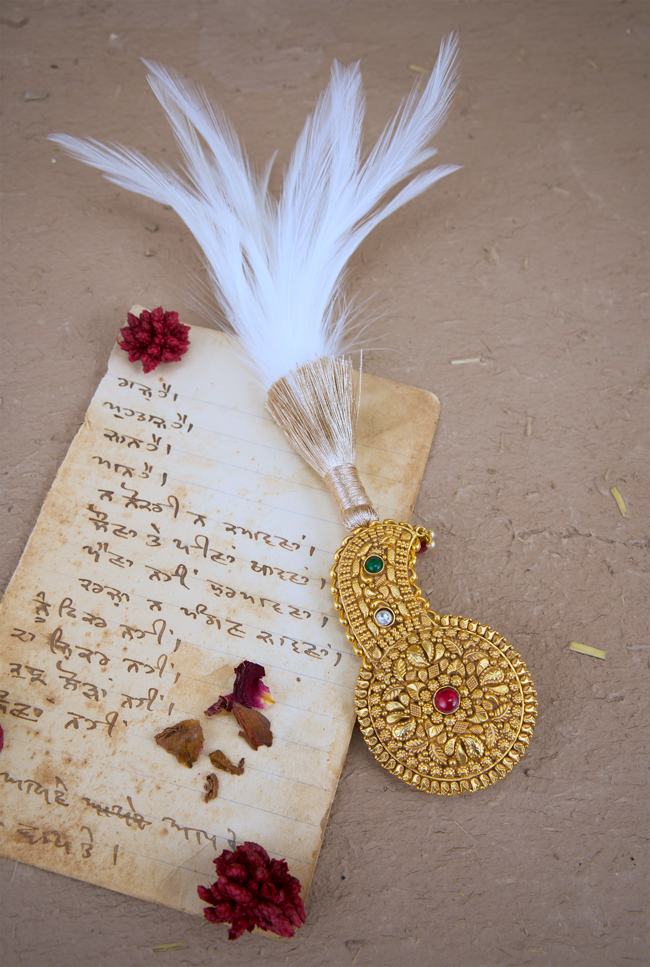 Kamal Kalgi Handcrafted Gold Plated