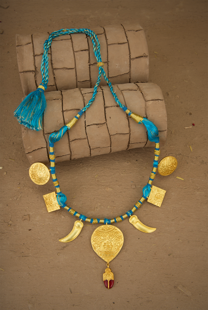 Riwaaz  Sing Tawit handcrafted Gold Plated