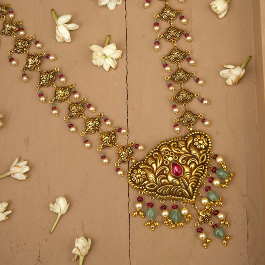 Rimi  Ranihaar Earrings Tika Set Handcrafted Gold Plated
