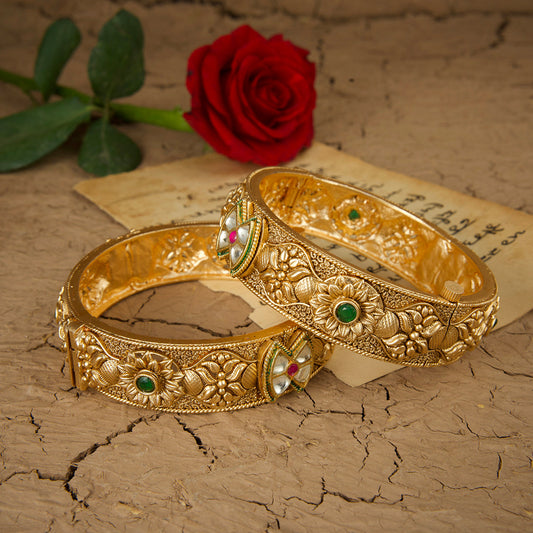 Swarn Bangles With Screw Gold Plated