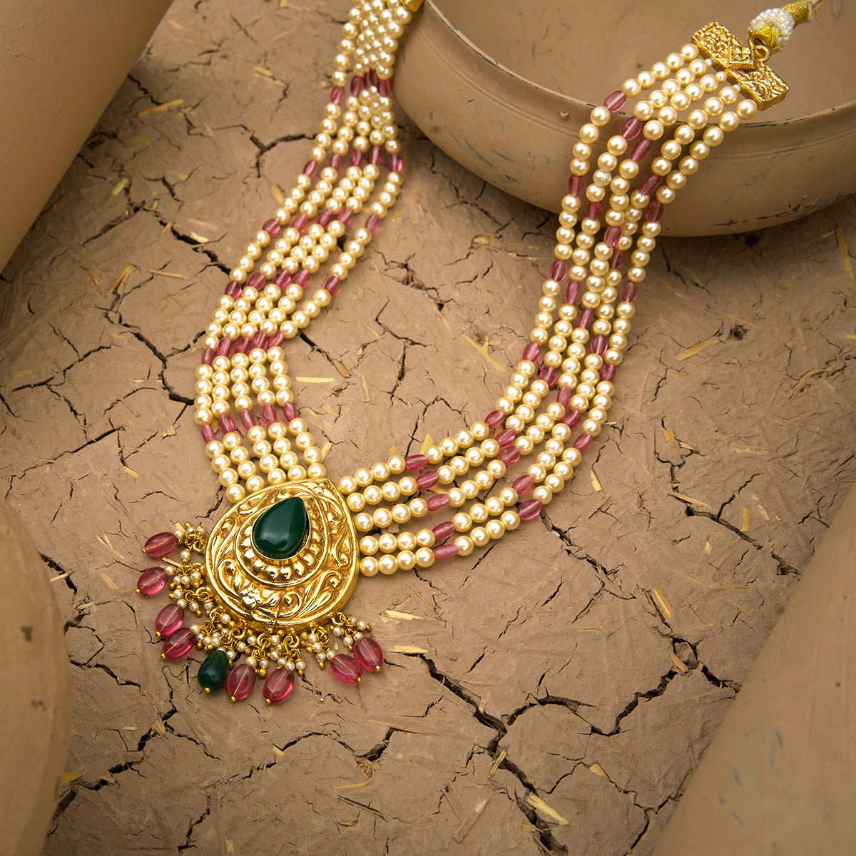 Joya  Necklace Earrings Tikka Handcrafted Gold Plated