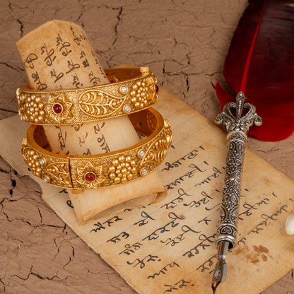 Ridhima Bangles Openable - Gold Plated