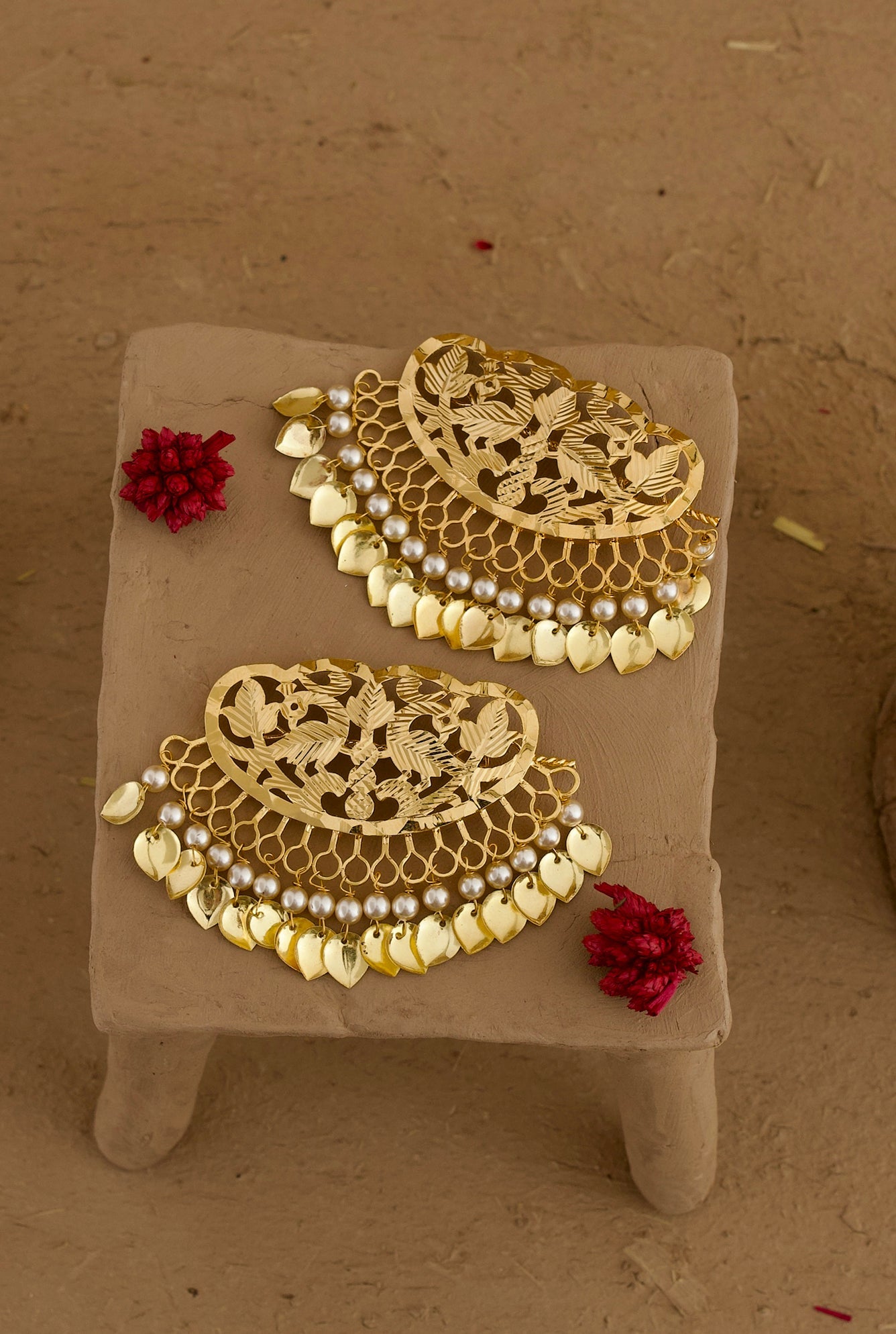 Vaidi Clips Handcrafted Gold Plated