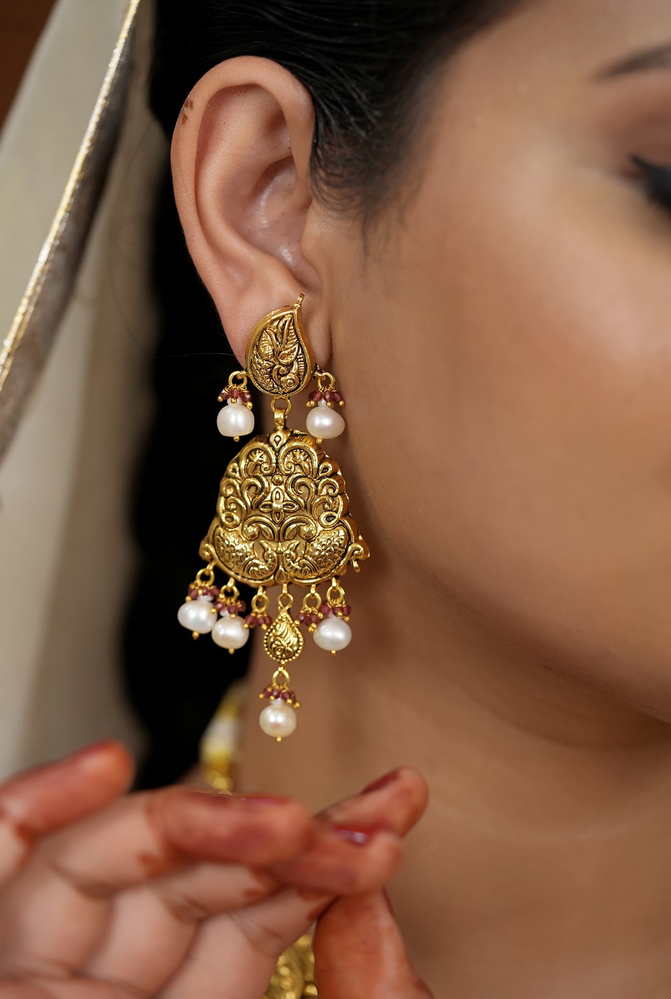 Noor Earing Handcrafted Gold Plated