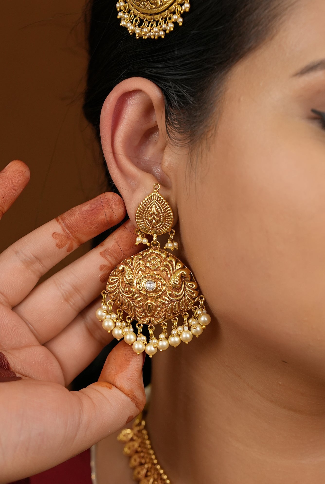 Pavi Necklace Earing Clips Handcrafted Gold Plated