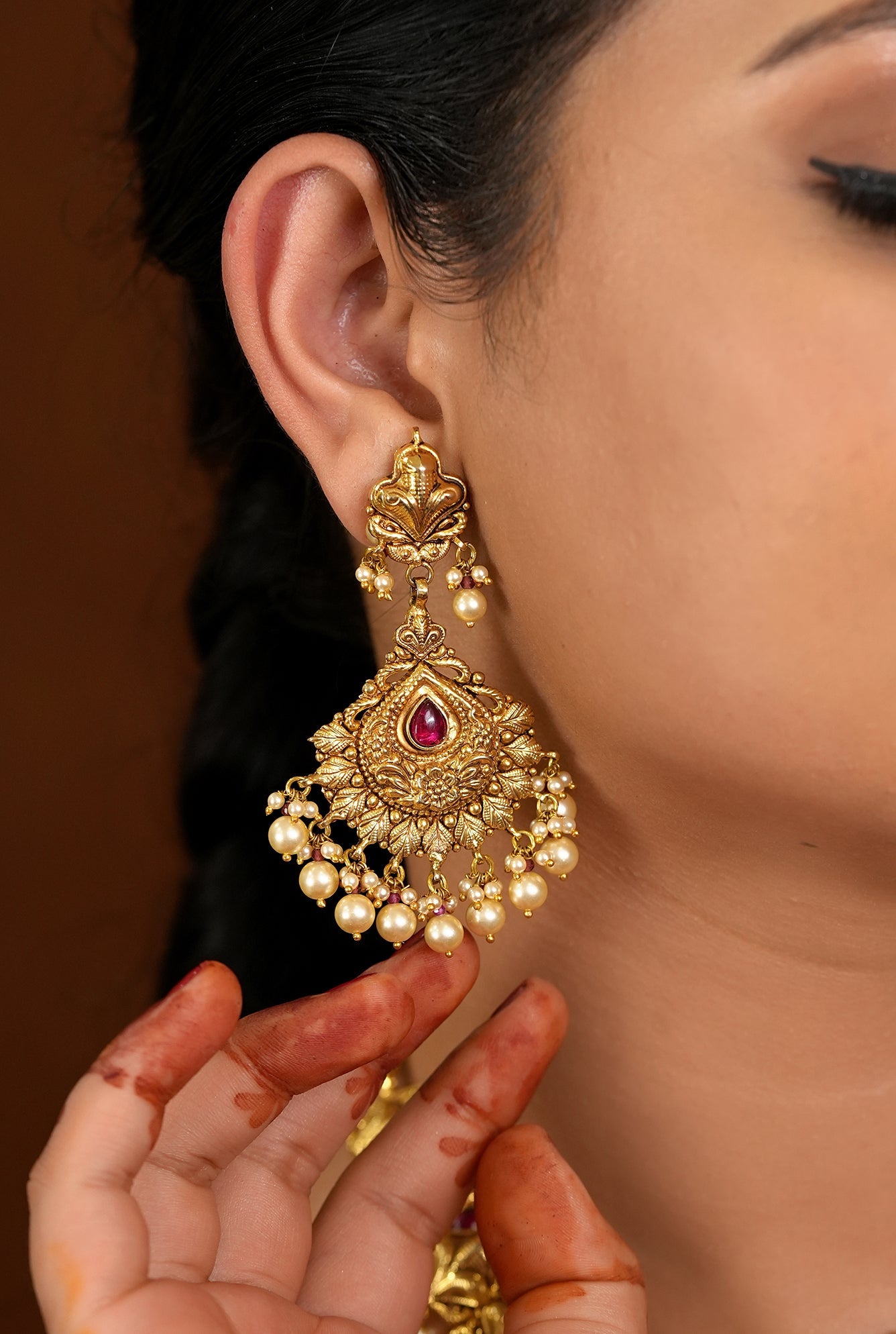 Bahaar Earing Handcrafted Gold Plated