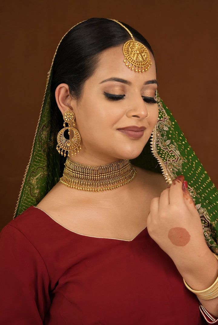 Zarina choker Earing Tikka Handcrafted Gold Plated