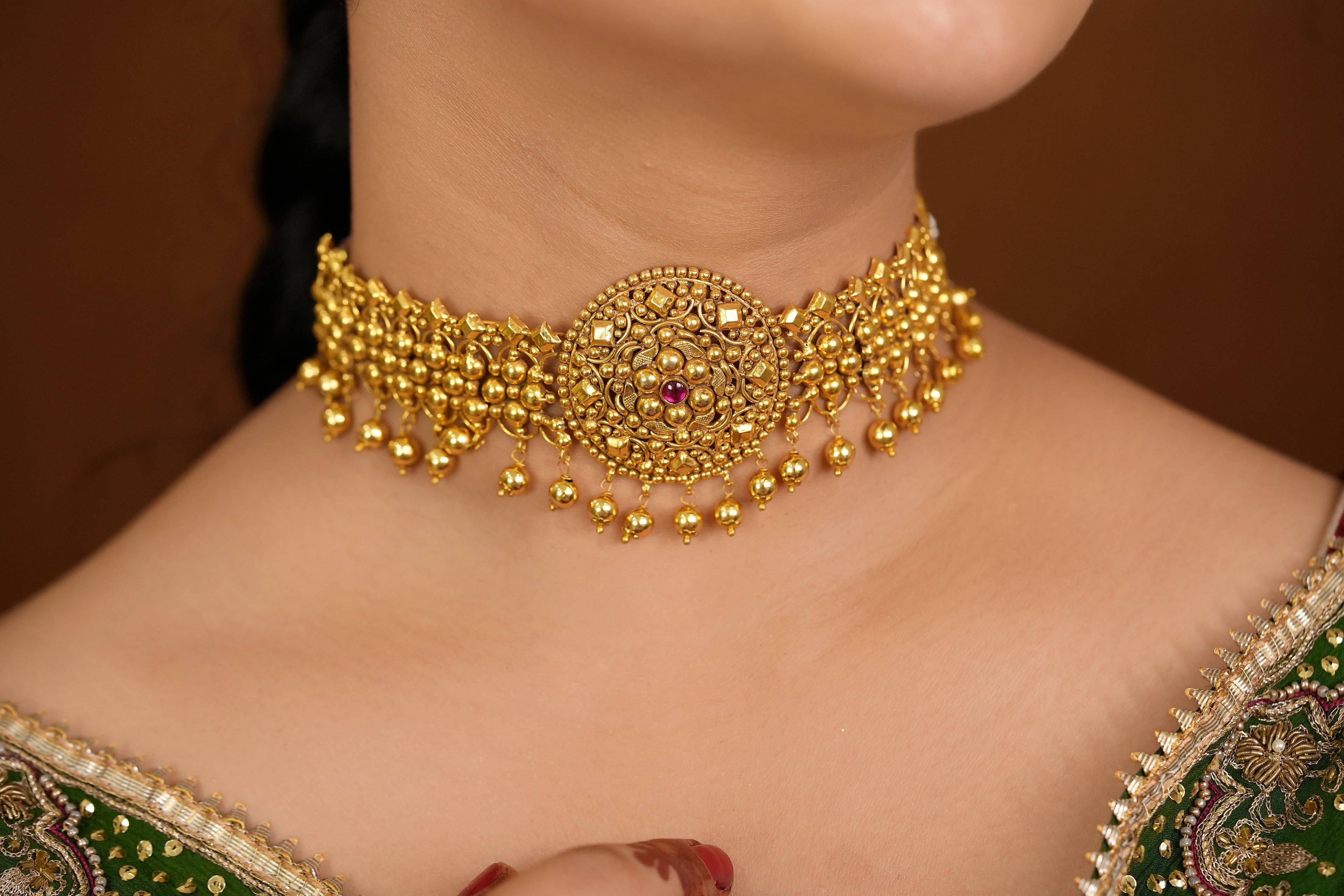 Zarina choker Earing Tikka Handcrafted Gold Plated