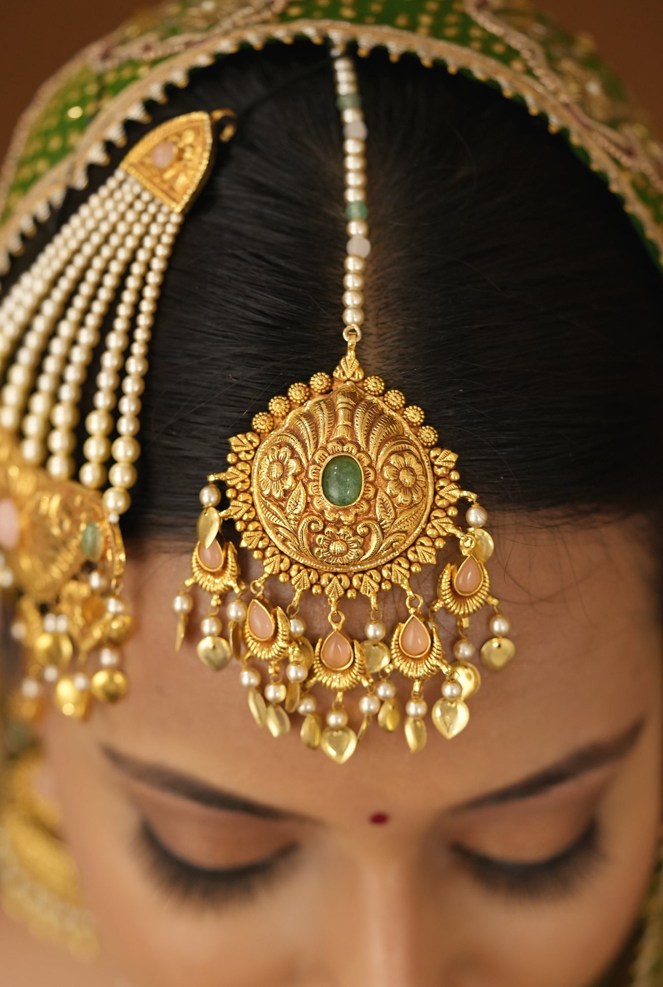 Veena  Tikka Handcrafted Gold Plated