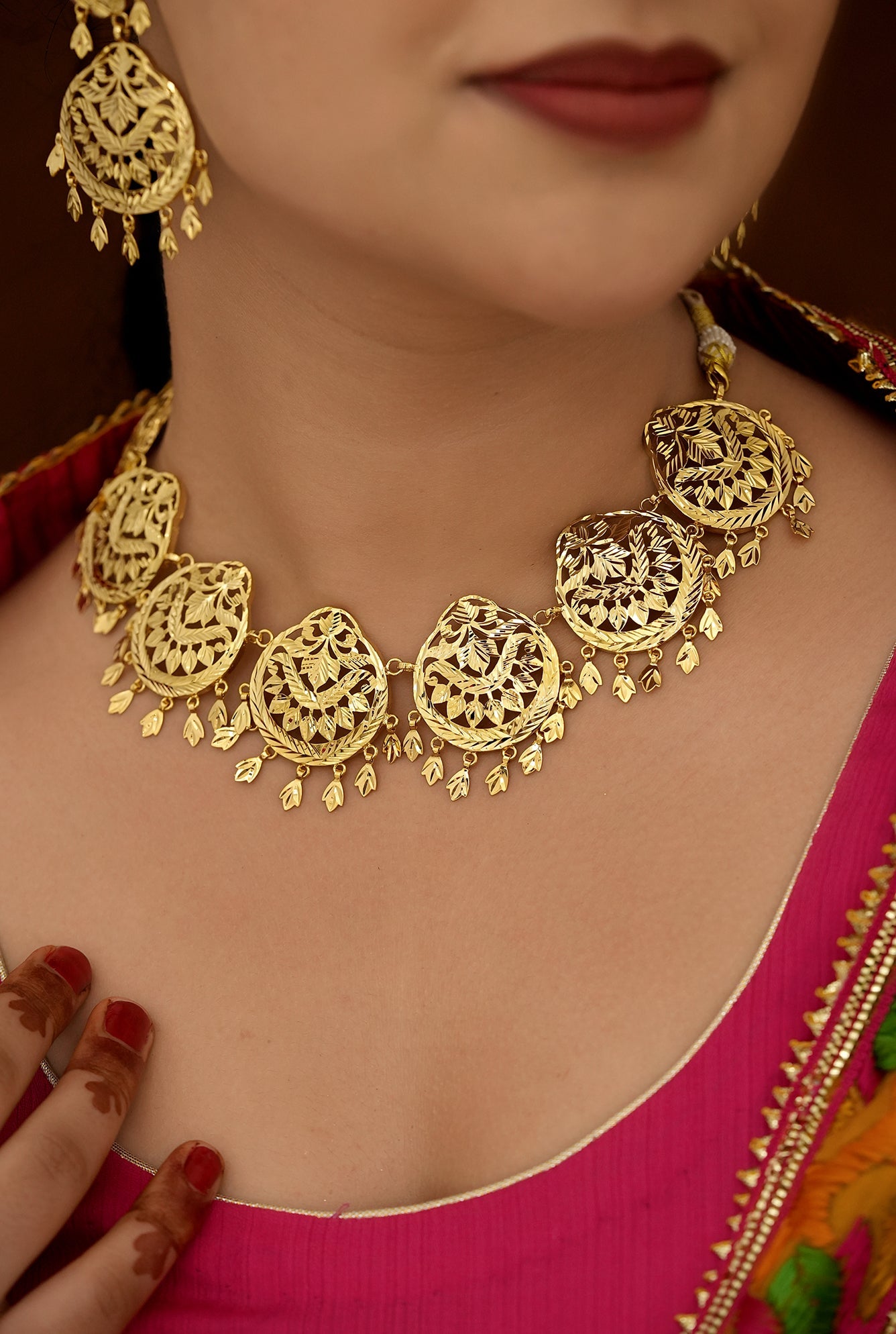 Trisha Necklace Earing Tika Handcrafted Gold Plated