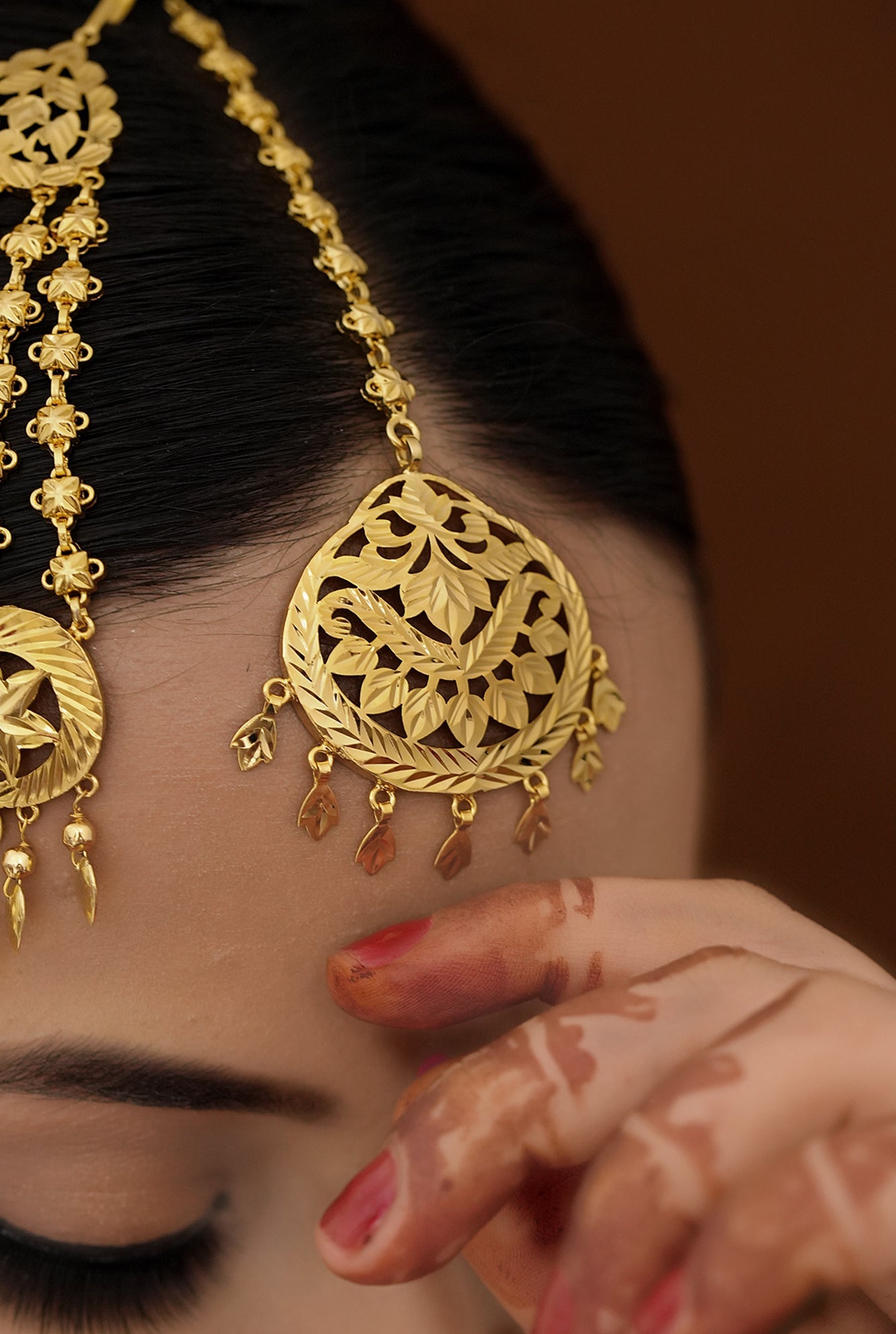Trisha  Tikka Handcrafted Gold Plated